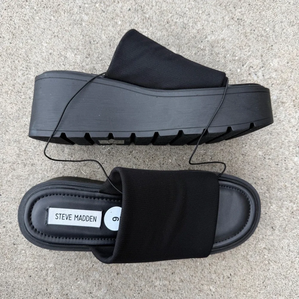 Steve Madden Overjoyed Black Platform Slide Wedge Sandals Sz 9 Chunky Lug Sole
